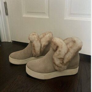 J Slides Steve Madden NYC Boots Womens 7 M Ankle Bootie Tan / Faux Fur Platform